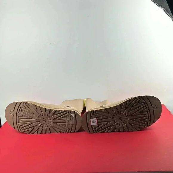 UGG Classic Dipper Sand Platform Suede Boots - 1144031 - Women's Size 10 NEW - Picture 6 of 7